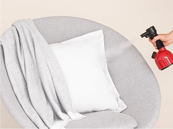 Laurastar IGGI Tragbare Dampfbürste für schnelles Auffrischen